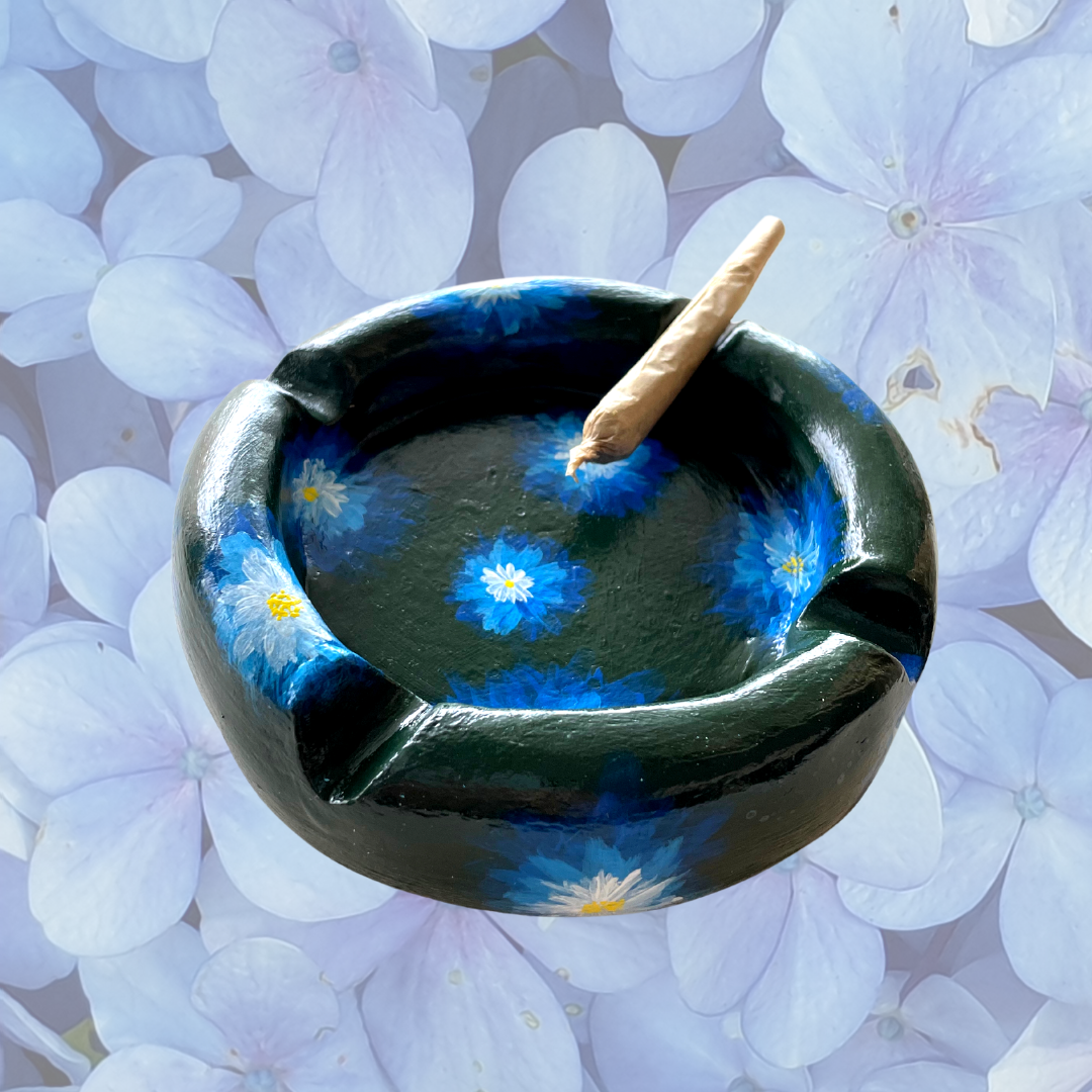 Blue Daisies in the Garden | Ashtray